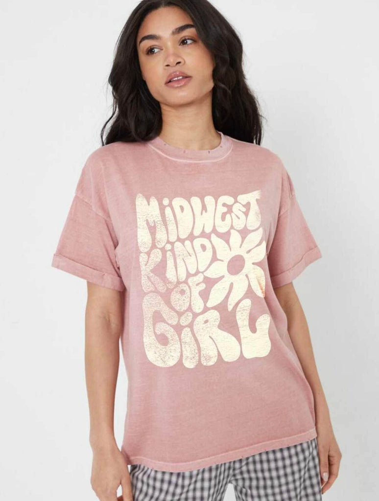 Midwest Kind Of Girl Boyfriend Tee in Dusty Pink