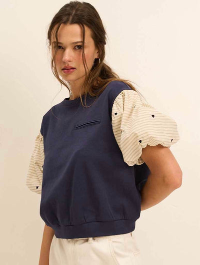 Heart Detail Puff Sleeve Knit Top