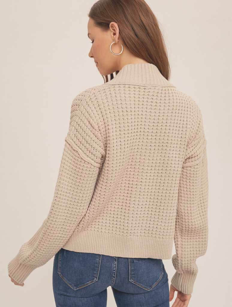Wooden Toggle Closure Cardigan in Oatmeal