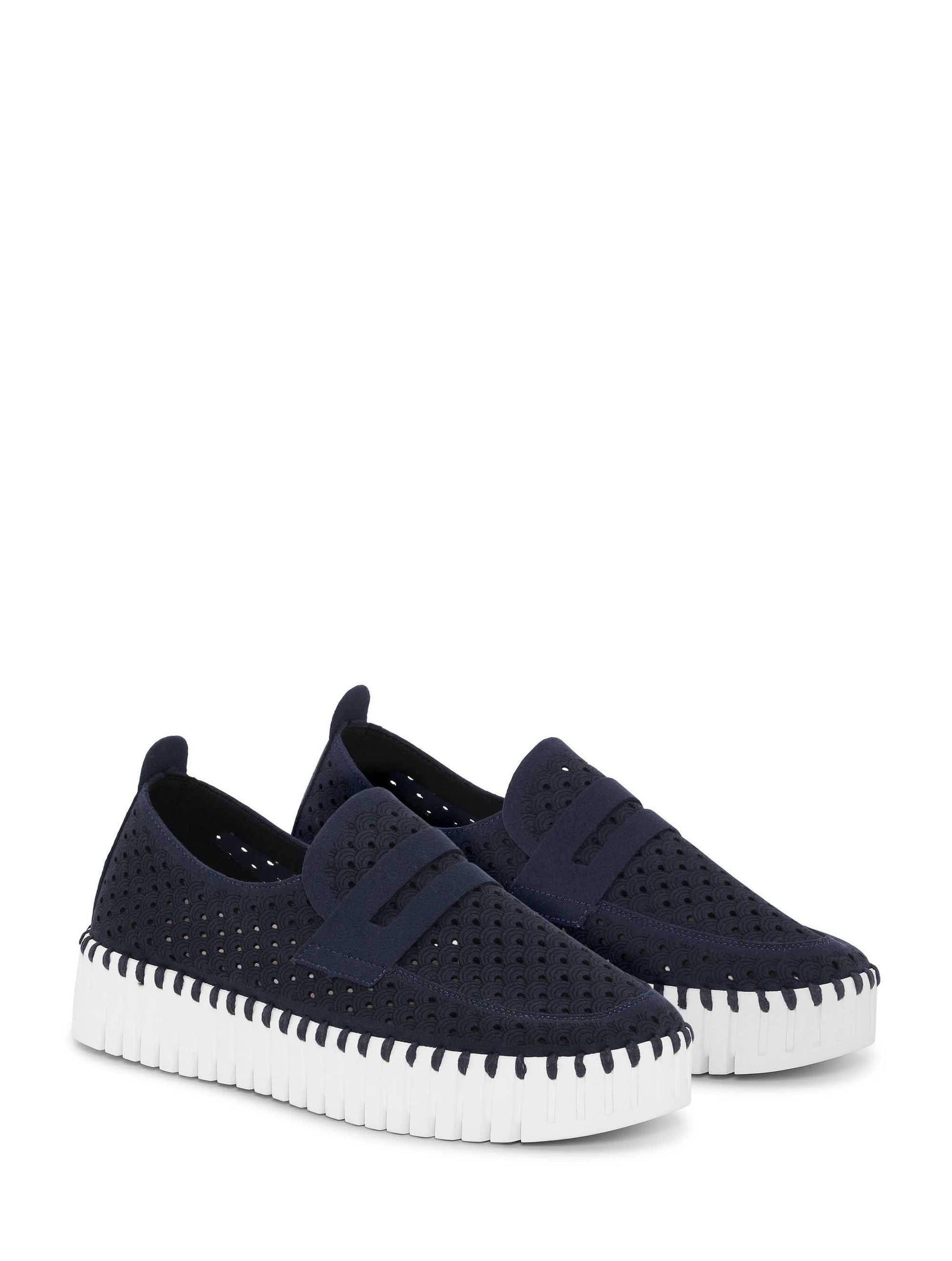 Ilse Jacobsen Tulip 3899 Perforated Loafer