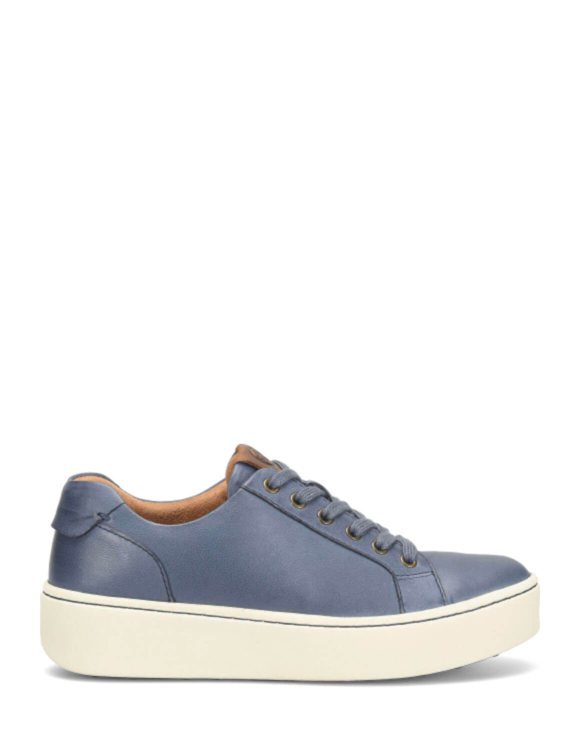 Born Mira Sneaker