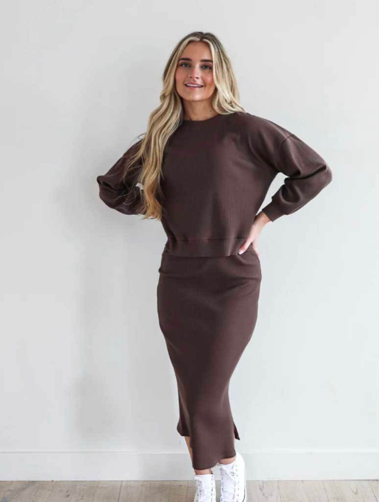 Oversized Ribbed Sweater in Chocolate