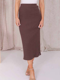 Ribbed Slit Midi Skirt in Chocolate