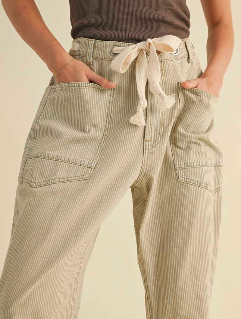 Two-Tone Cotton Barrel Pants with Belt