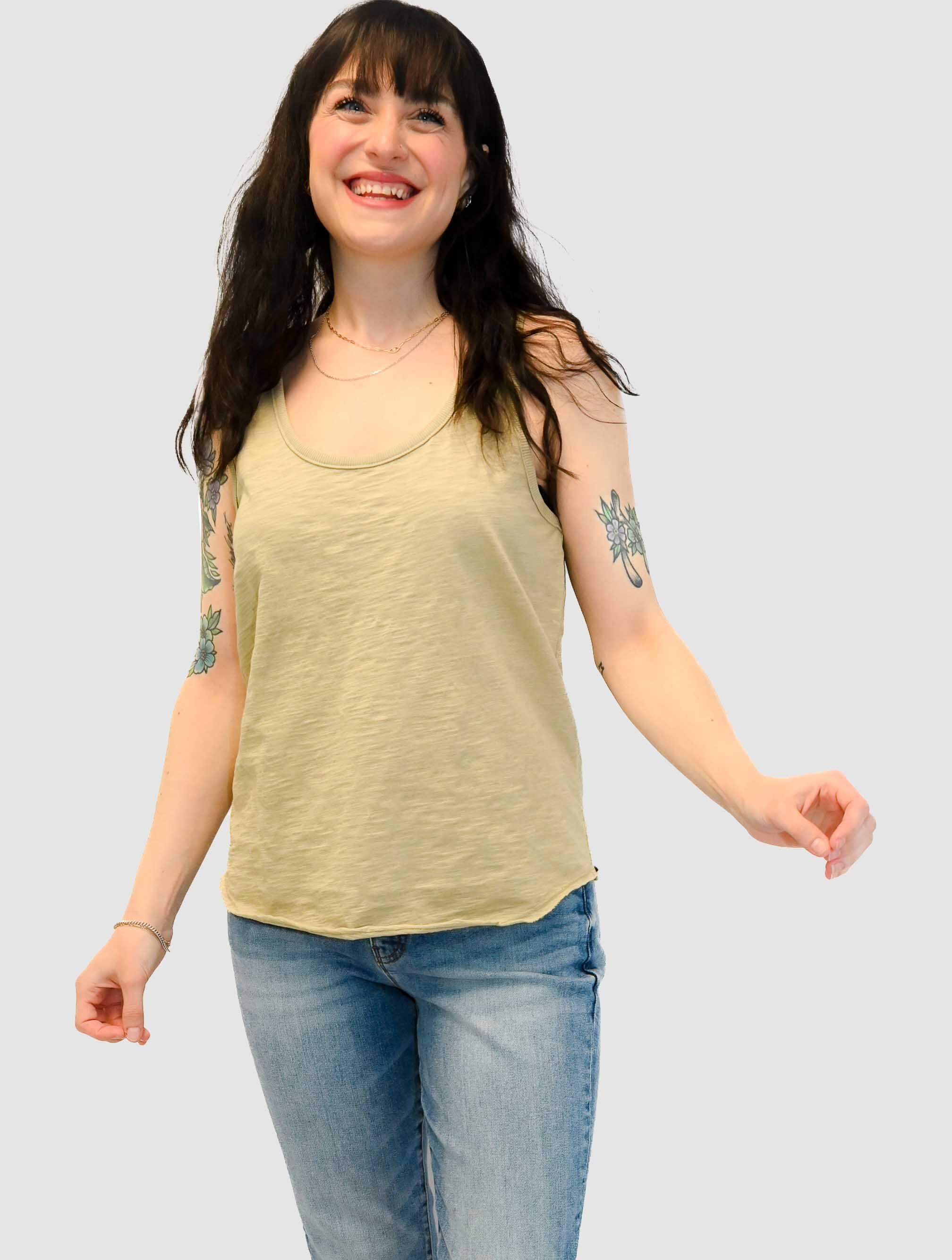 Curved Hem Slim Scoop Neck Tank