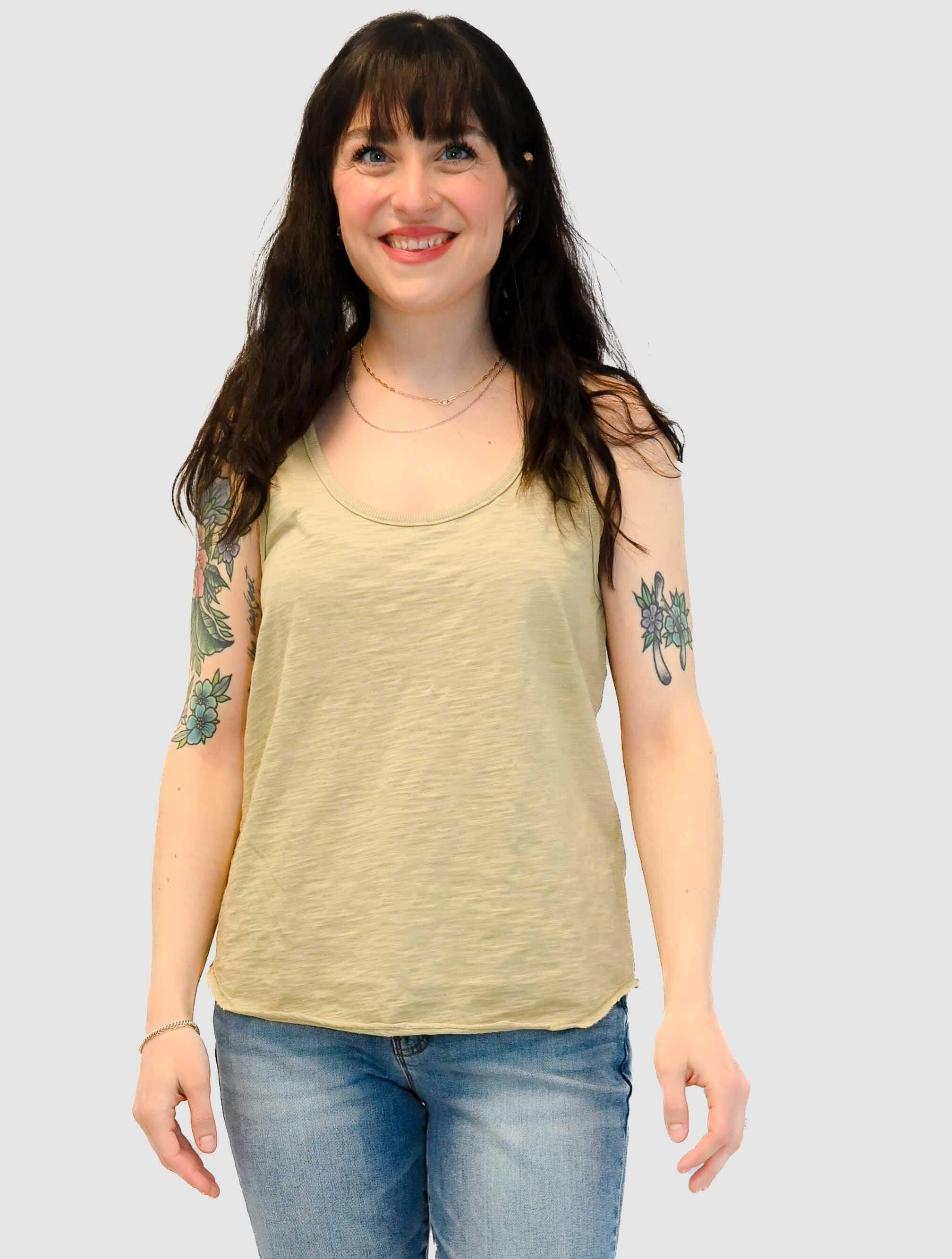 Curved Hem Slim Scoop Neck Tank