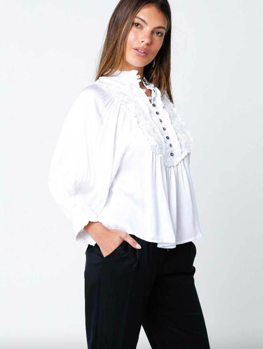 3/4 Sleeve Woven Blouse in Ivory