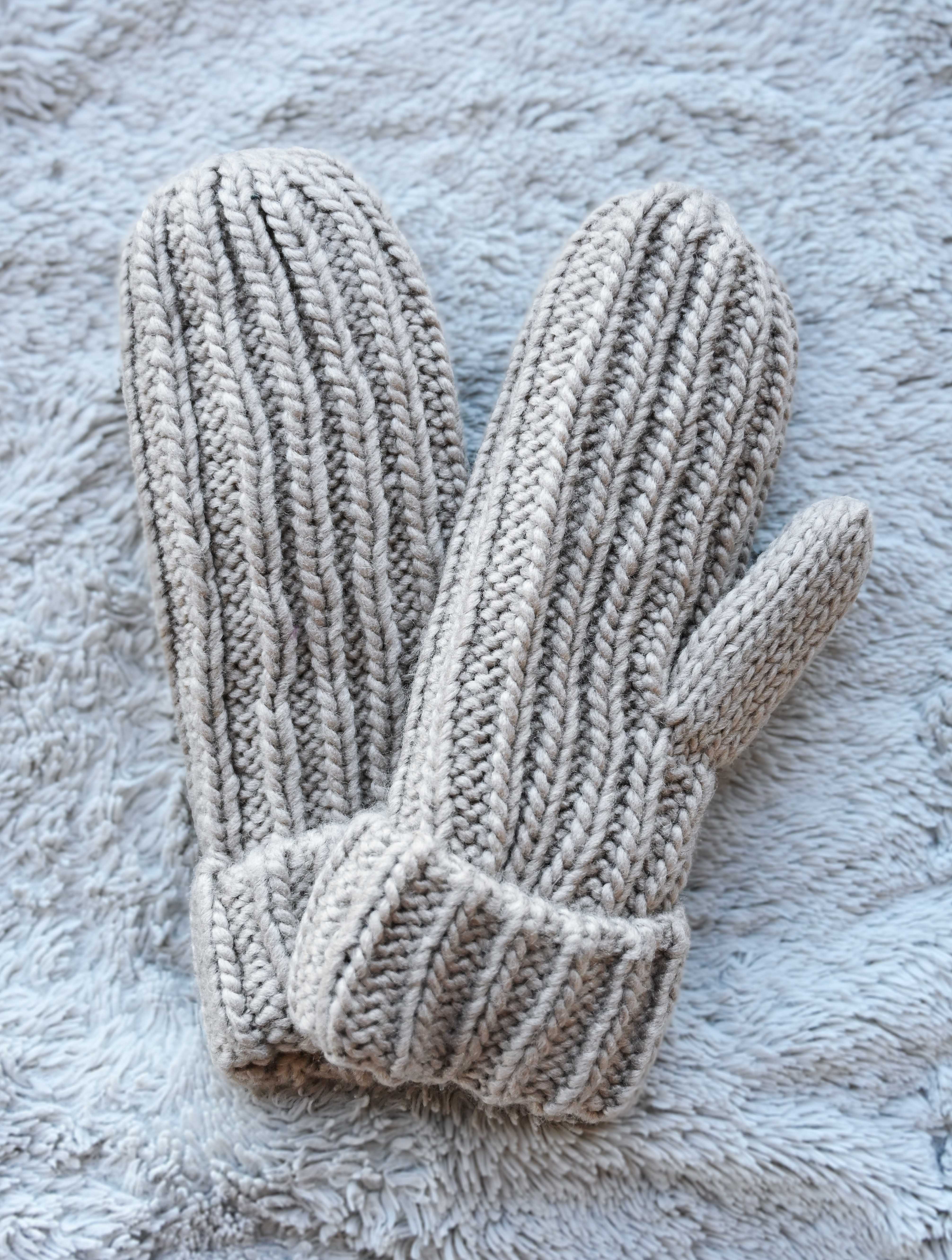 Knit Mittens