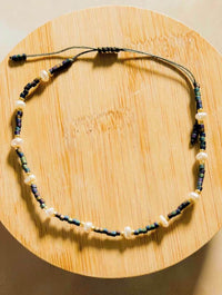 Curio Pearl Bracelet