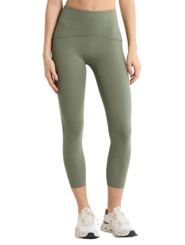 SPANXshape Booty Boost 7/8 Leggings