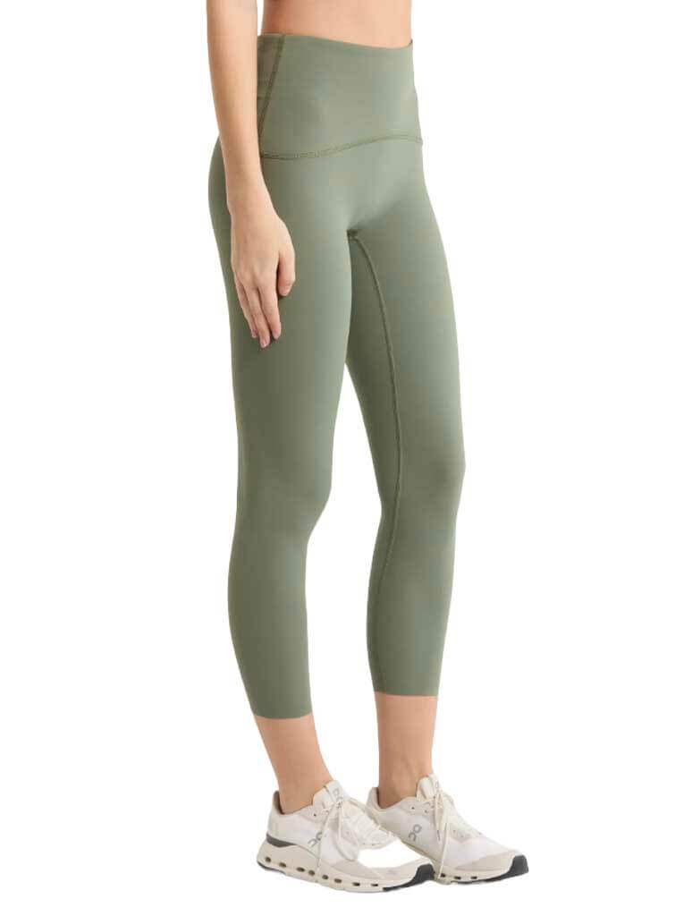 SPANXshape Booty Boost 7/8 Leggings