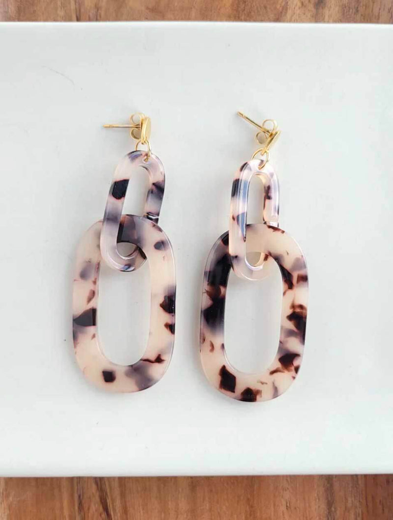 Chrissy Earrings in Blonde Tortoise