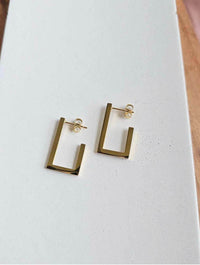 Luxe Goldi Hoops in Gold