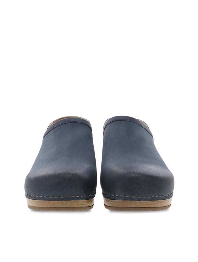 Dansko 2024 navy clogs