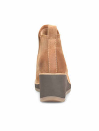 6631663075403-Sofft-Emeree-Chelsea-Boot-in-Saddle-