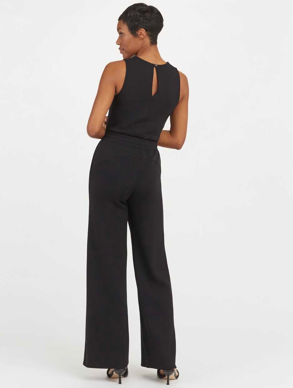 Spanx AirEssentials Jumpsuit in Very Black – JAYNE Boutique