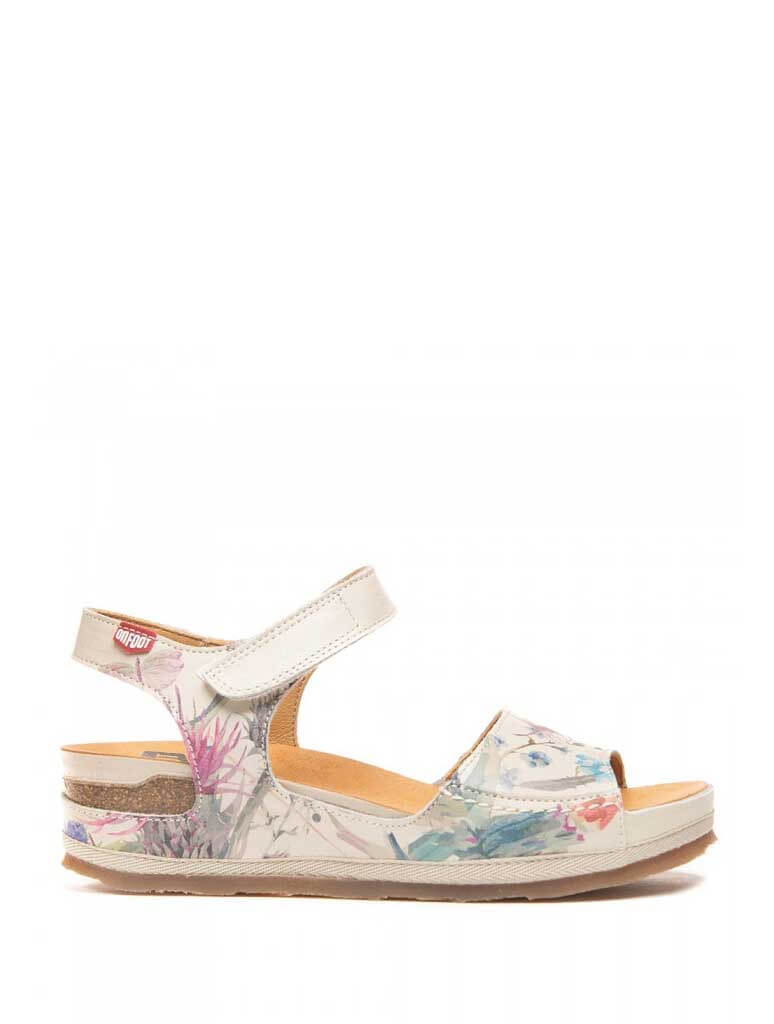 On Foot 213 Sandal in Floral Hielo/Ice