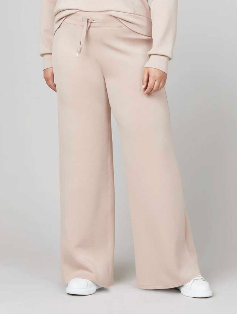 Spanx AirEssentials Wide Leg Pant in Lunar – JAYNE Boutique